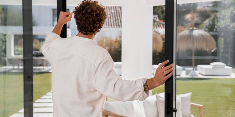 Transform Your Windows: The Top 4 Window Tint Films for Energy Efficiency