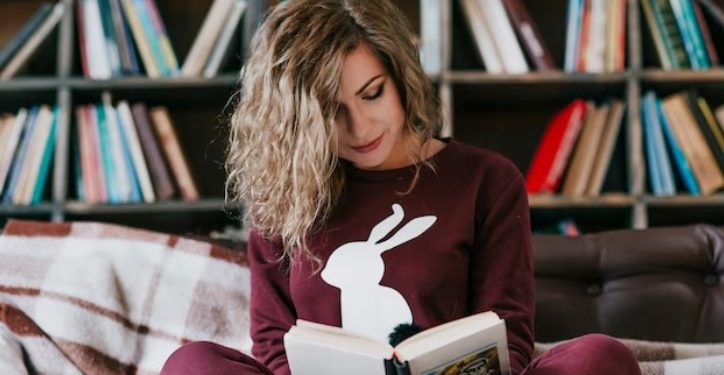 Expert tips for selecting book gifts when you’re not an avid reader