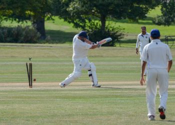 Lotus365 Report: Mastering the Art of “Shoulder Arms” in Cricket