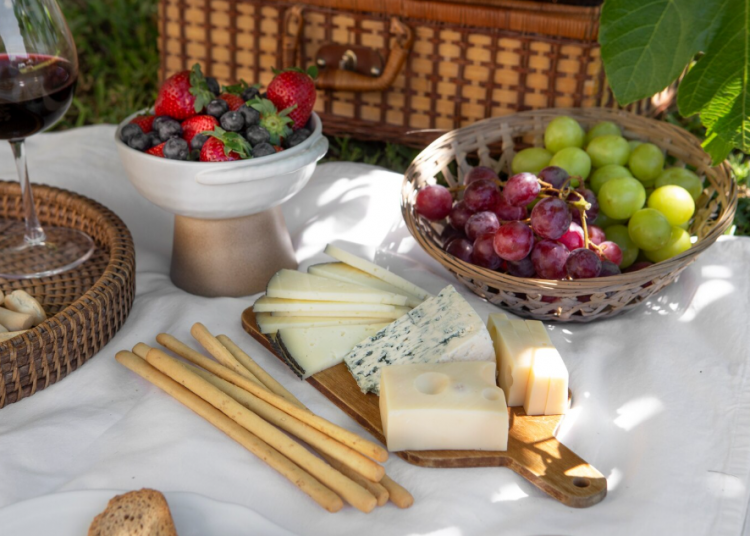 Beyond the Vineyard: The Ultimate Guide to Cheese and Wine in Cape Town This Summer